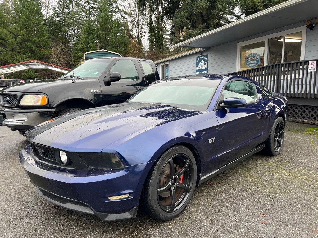 Used 2010 Ford Mustang GT image 26