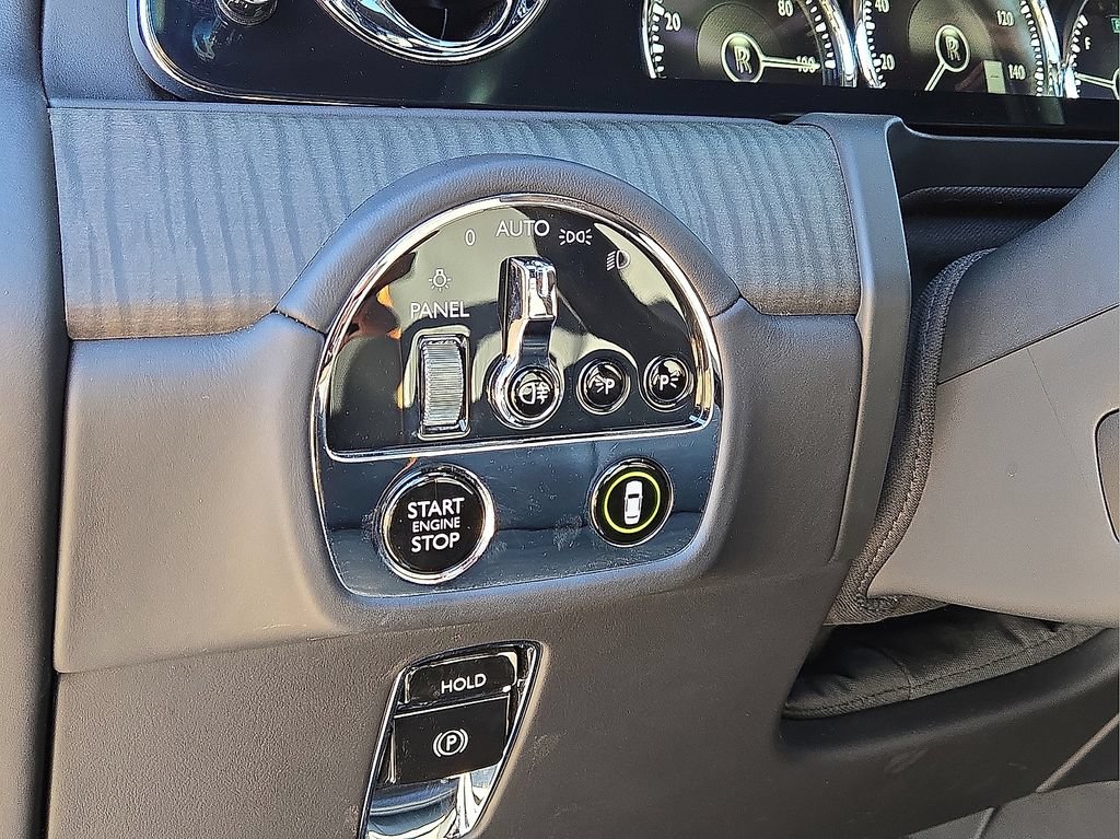 Used 2023 Rolls-Royce Ghost AWD/4WD image 25