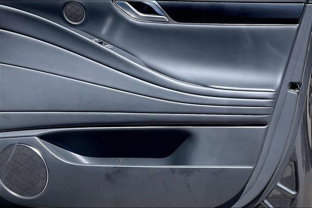 Certified 2025 Genesis G80 2.5T AWD/4WD image 24