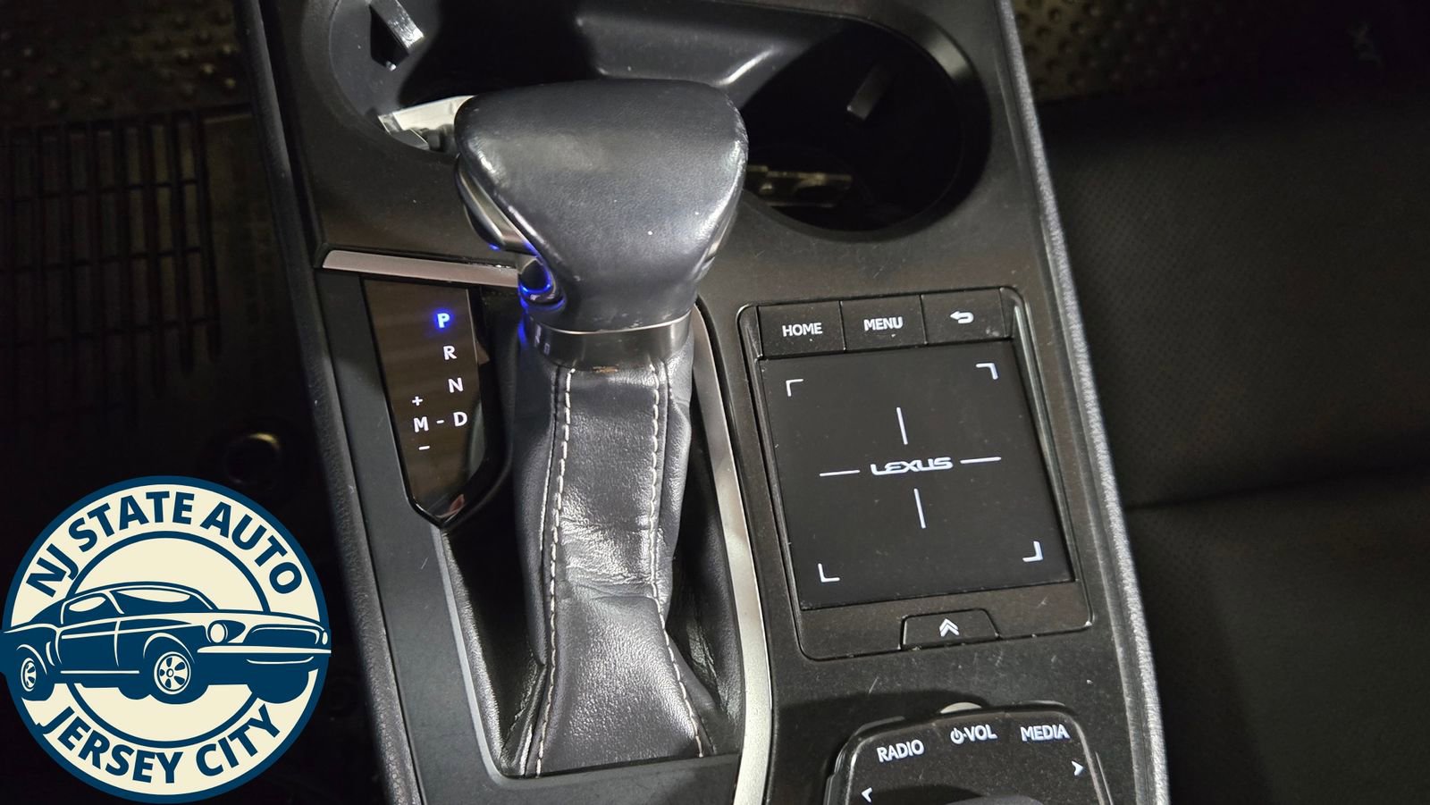 Used 2019 Lexus UX 200 FWD image 18