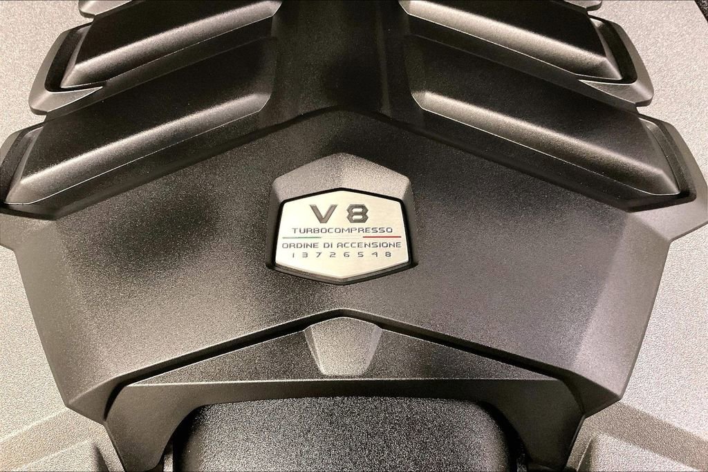 Used 2024 Lamborghini Urus S AWD/4WD image 16