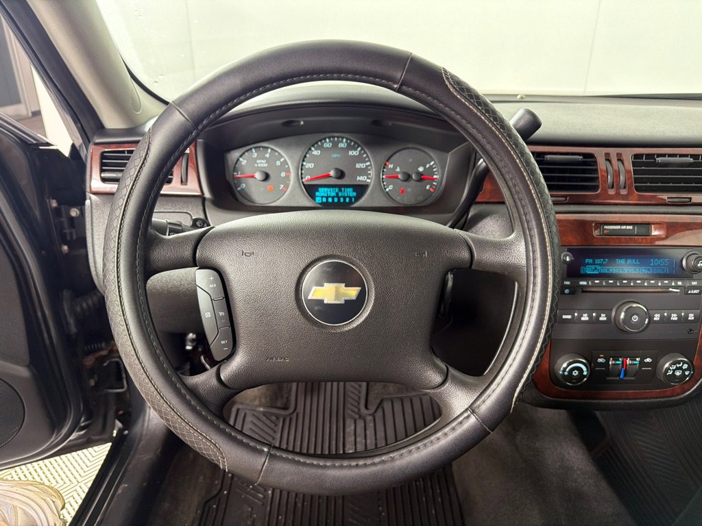 Used 2010 Chevrolet Impala LS image 13