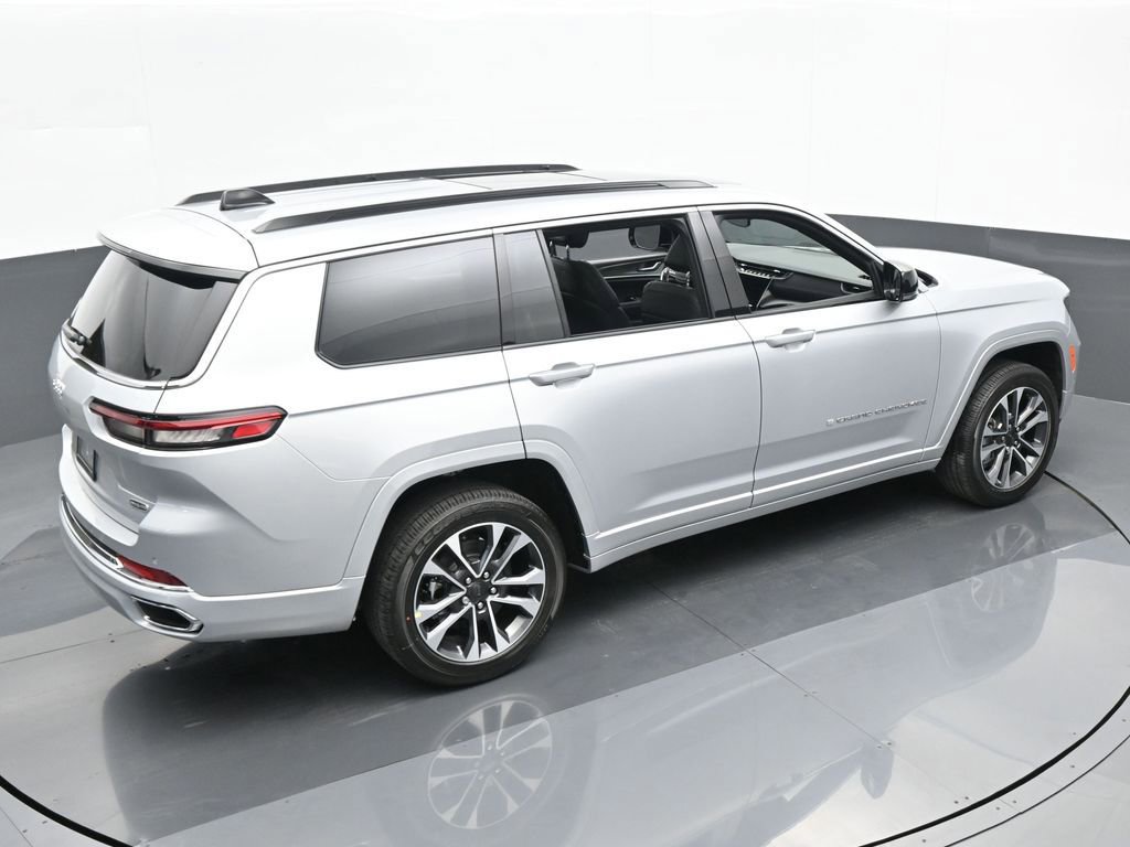 Used 2024 Jeep Grand Cherokee L Overland image 45