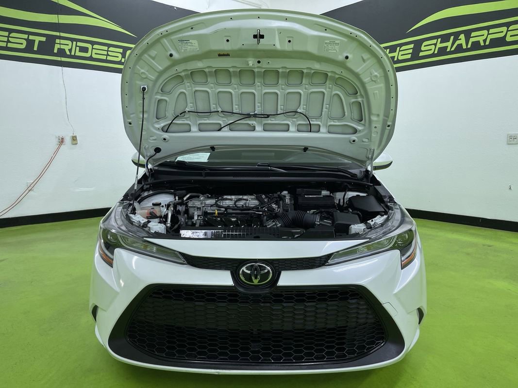 Used 2022 Toyota Corolla LE FWD image 4