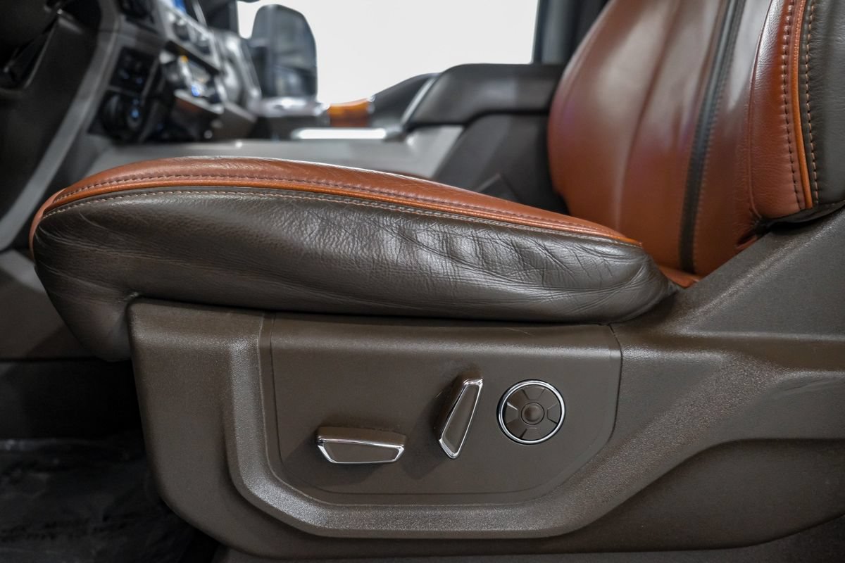 Used 2022 Ford F250 King Ranch w/ King Ranch Ultimate Package AWD/4WD image 32