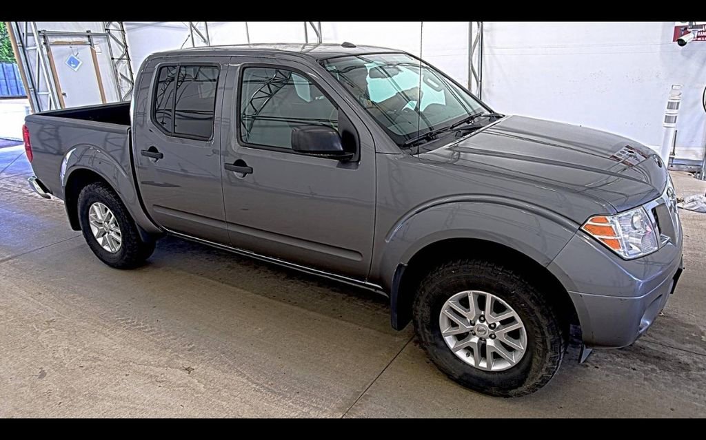 Used 2016 Nissan Frontier SV w/ SV Value Truck Package AWD/4WD image 3