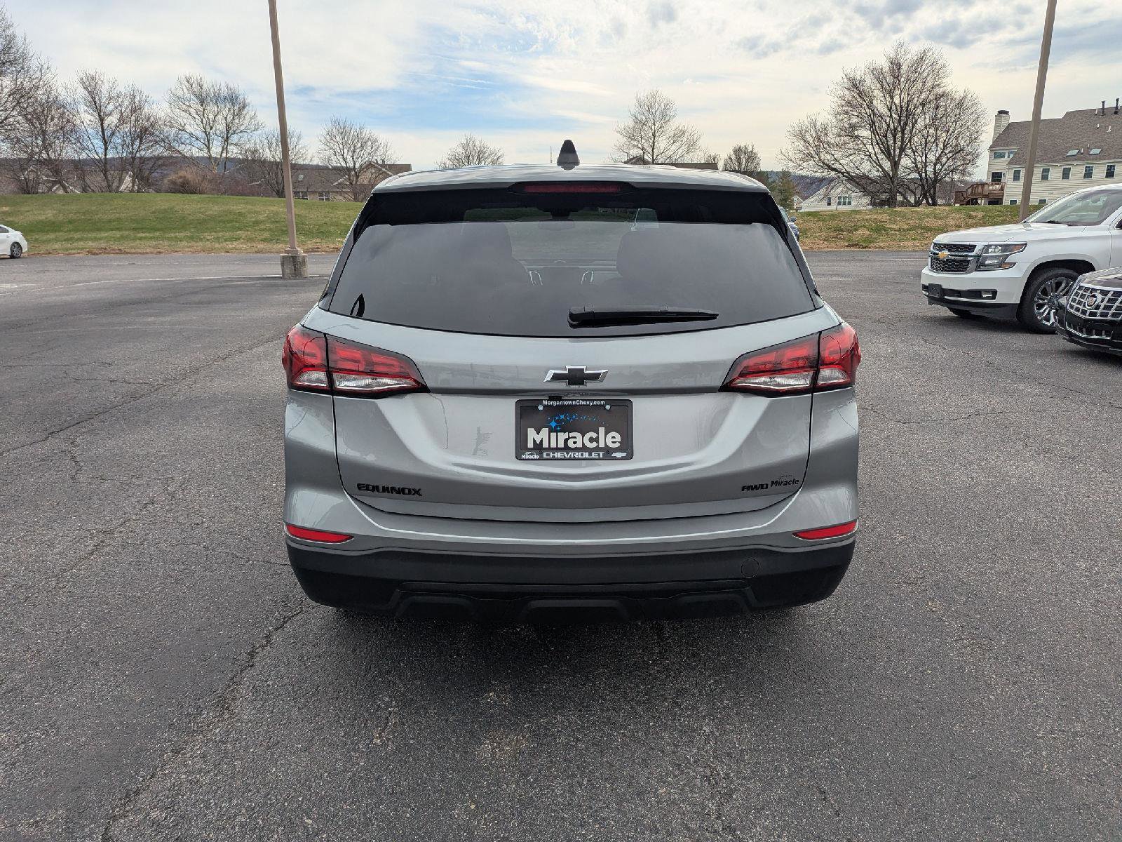 Used 2023 Chevrolet Equinox LS w/ LS Convenience Package image 6