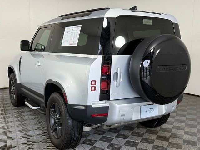 Certified 2023 Land Rover Defender 90 S image 4