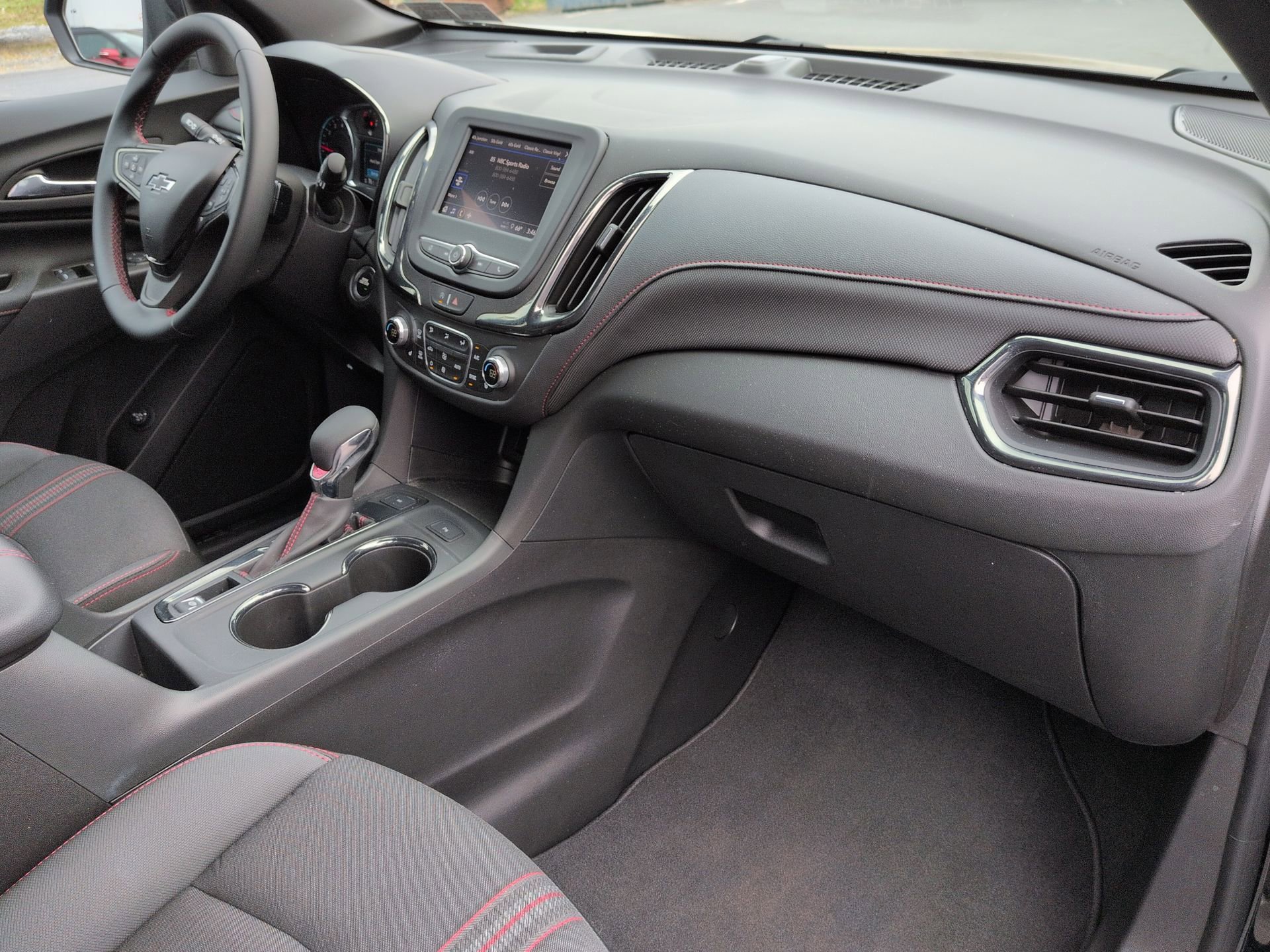 Certified 2023 Chevrolet Equinox RS AWD/4WD image 29