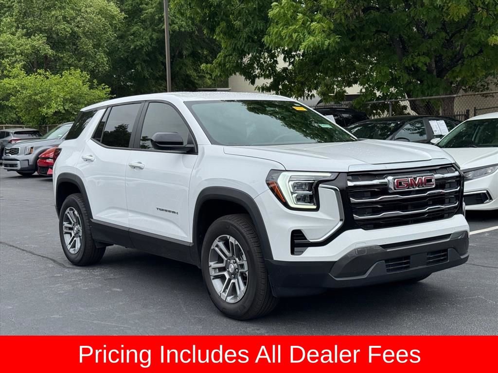 Used 2026 GMC Terrain Elevation FWD image 1