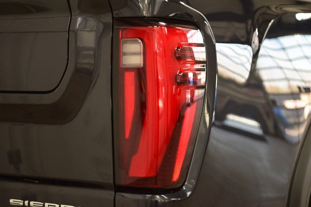 Used 2024 GMC Sierra 2500 Denali Ultimate image 22