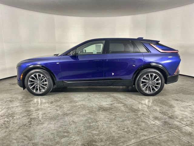 Used 2026 Cadillac Lyriq Sport image 5