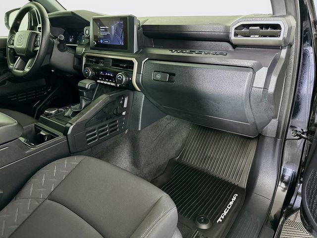 Certified 2025 Toyota Tacoma SR image 27