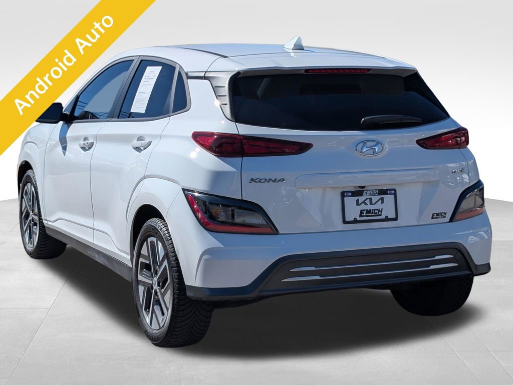 Used 2023 Hyundai Kona SE w/ Cargo Package image 3