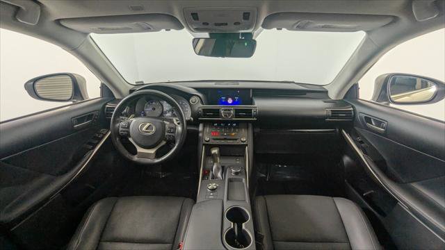 Used 2019 Lexus IS 300 w/ Premium Package RWD image 26