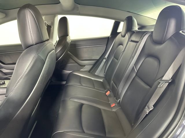 Used 2018 Tesla Model 3 Long Range image 23