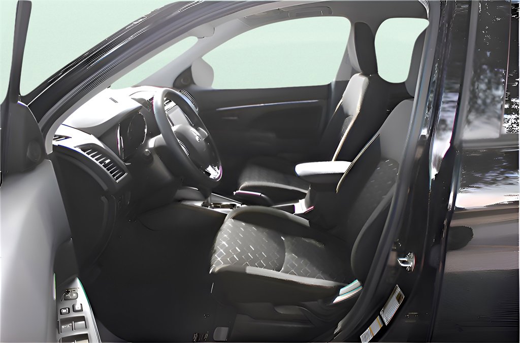 Used 2023 Mitsubishi Outlander Sport LE image 12