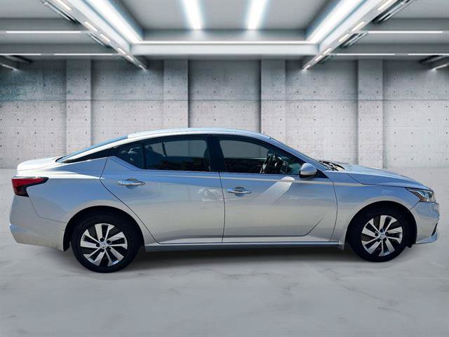 Used 2019 Nissan Altima 2.5 S FWD image 23