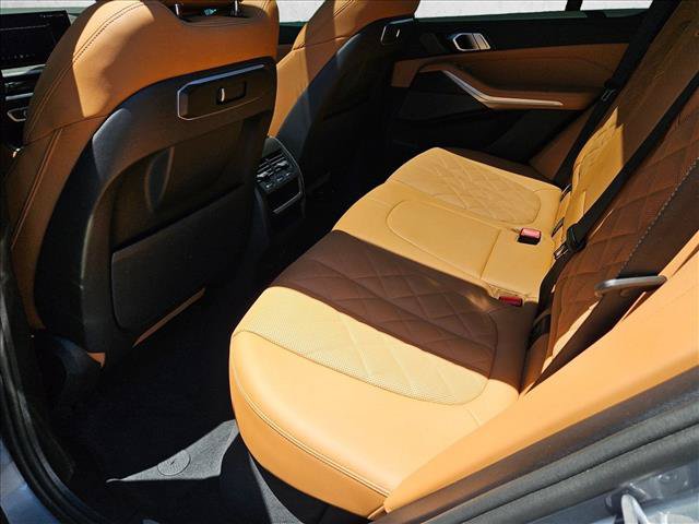 Certified 2024 BMW X5 sDrive40i w/ M Sport Package RWD image 18