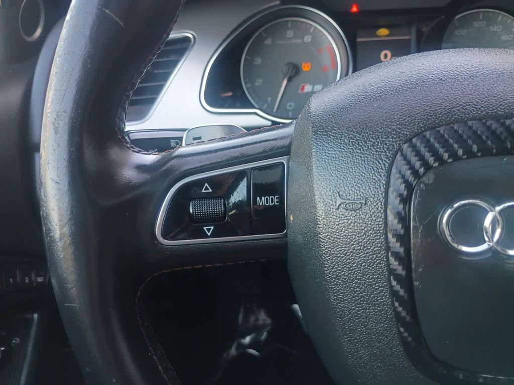 Used 2012 Audi S5 Prestige image 11