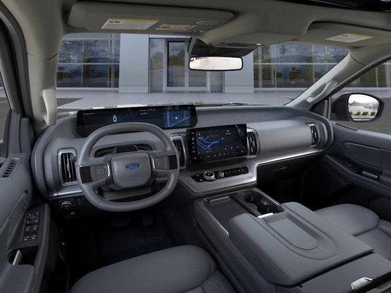 New 2025 Ford Expedition Active image 9