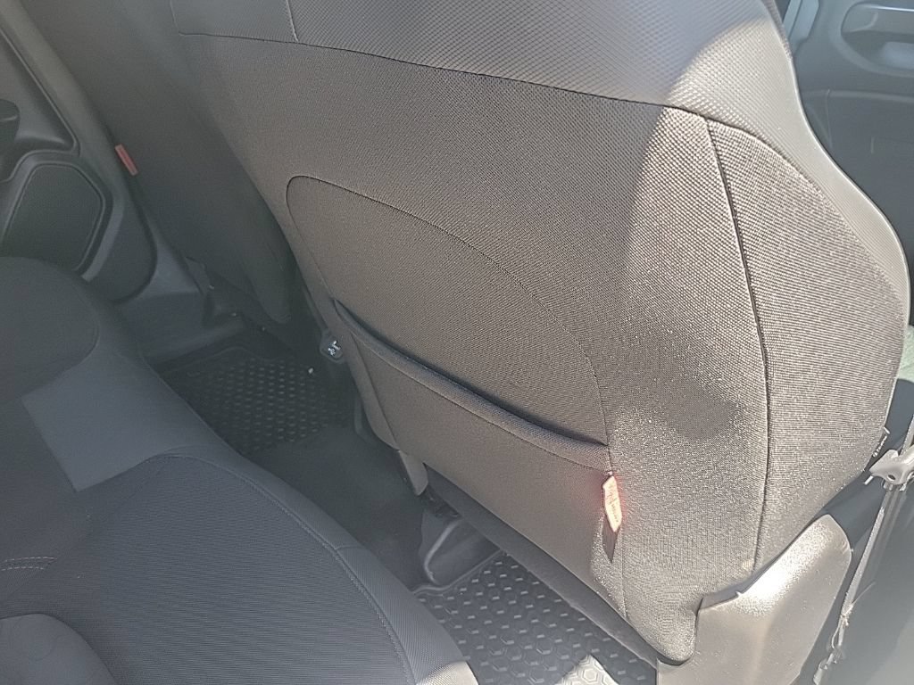 Used 2023 Jeep Renegade Trailhawk AWD/4WD image 39