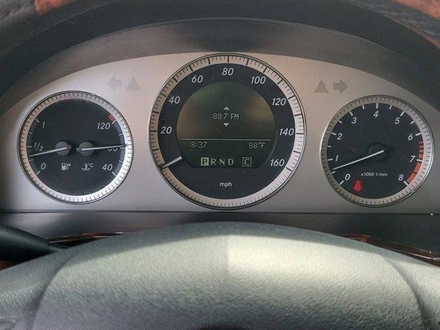 Used 2010 Mercedes-Benz GLK 350 4MATIC image 22