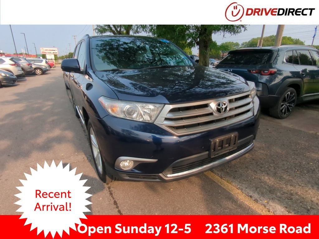Used 2012 Toyota Highlander Limited w/ Tow Pkg AWD/4WD image 1
