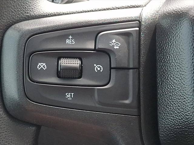 Used 2022 Chevrolet Silverado 1500 Custom w/ LPO, Dark Essentials Package RWD image 21