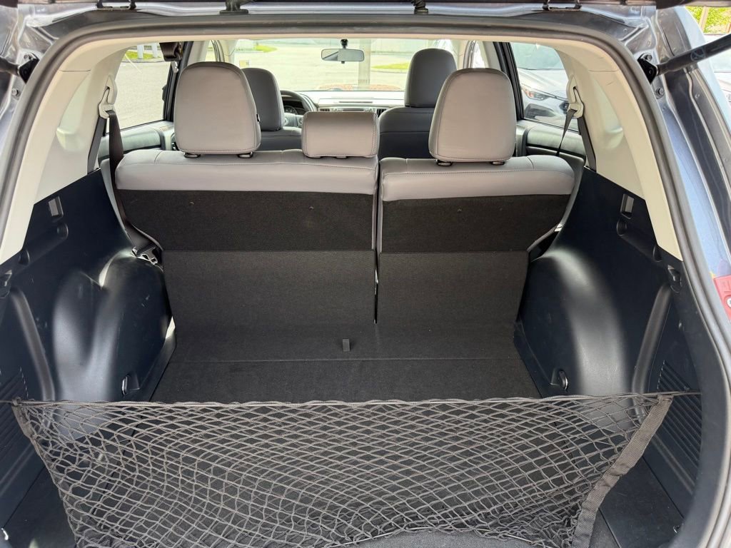 Used 2015 Toyota RAV4 LE FWD image 6