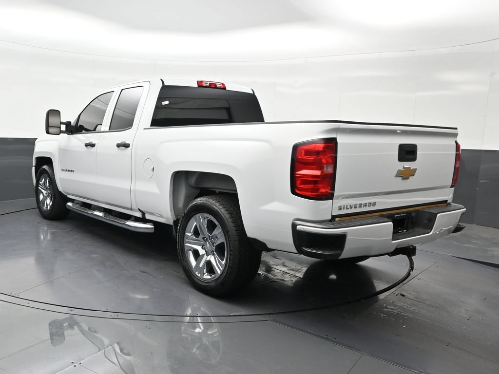 Used 2016 Chevrolet Silverado 1500 Custom w/ Custom Convenience Package RWD image 3