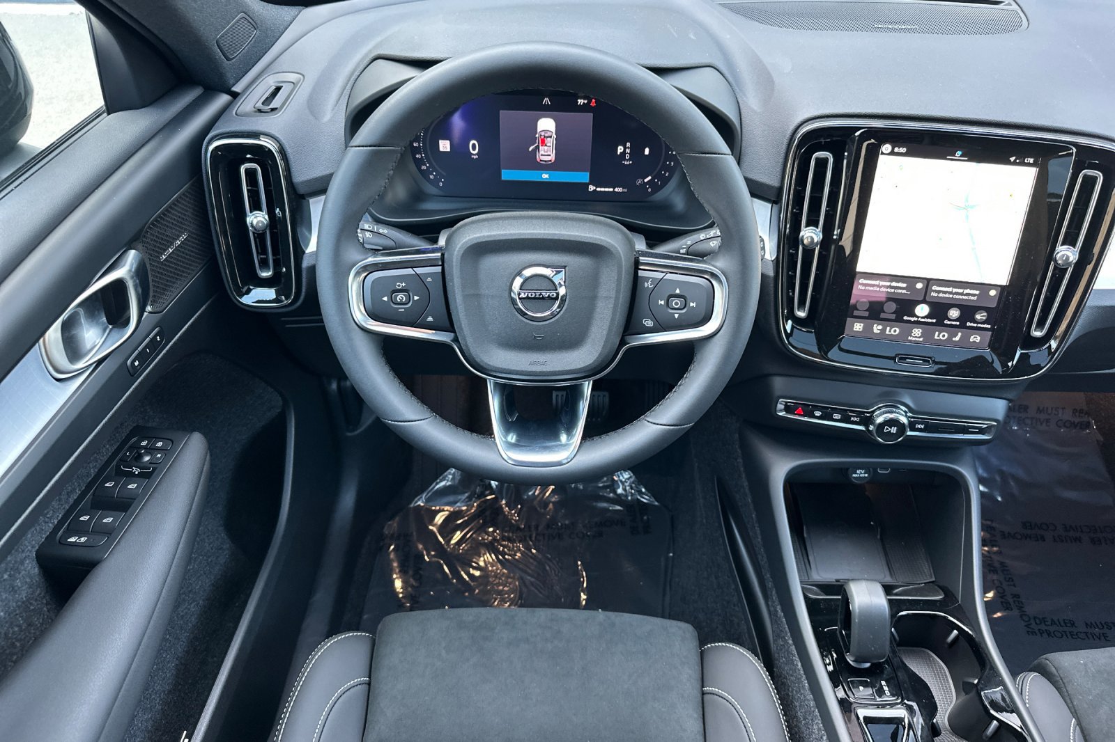New 2026 Volvo XC40 B5 Ultra w/ Climate Package AWD/4WD image 11
