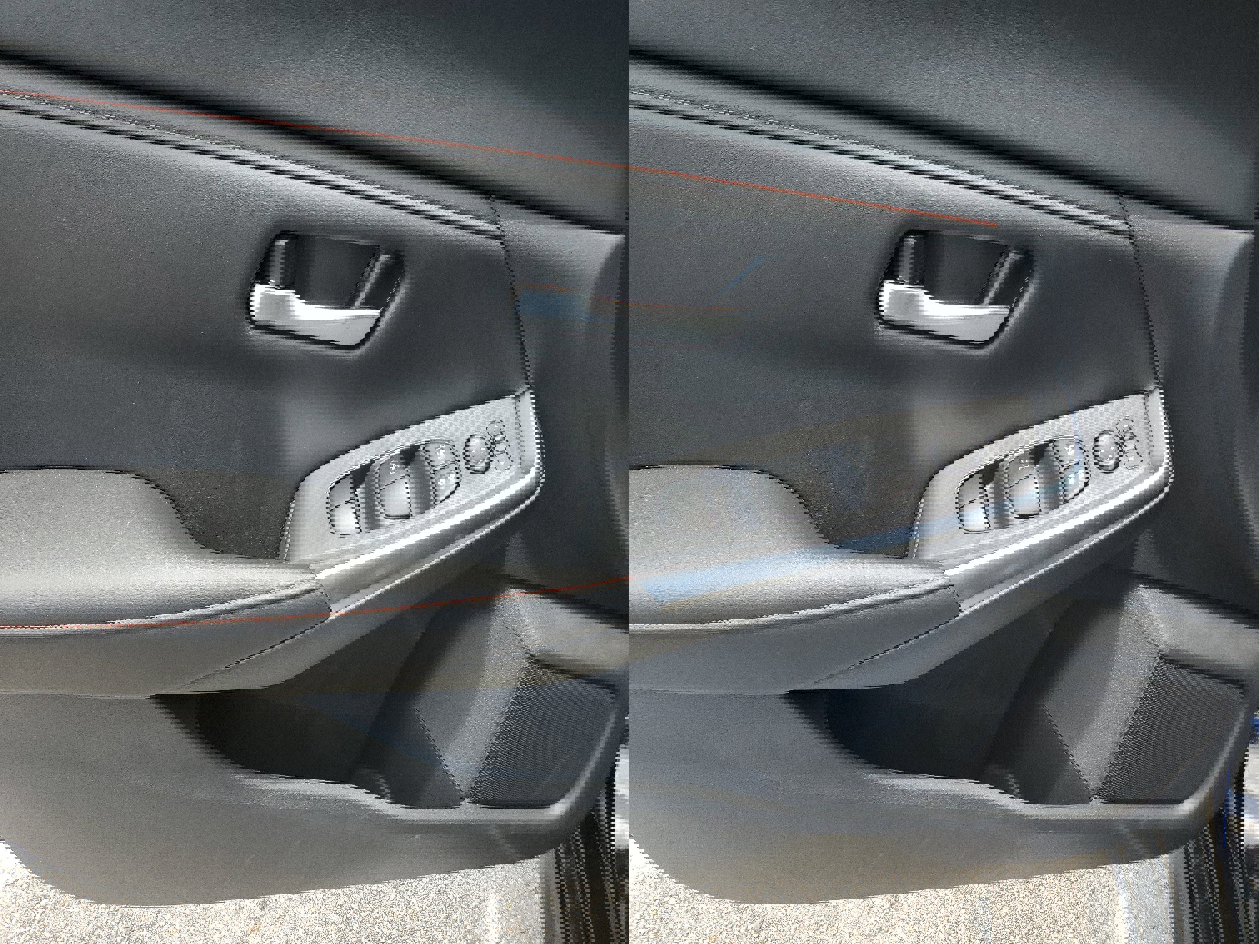 New 2025 Nissan Sentra SR w/ Midnight Edition image 18