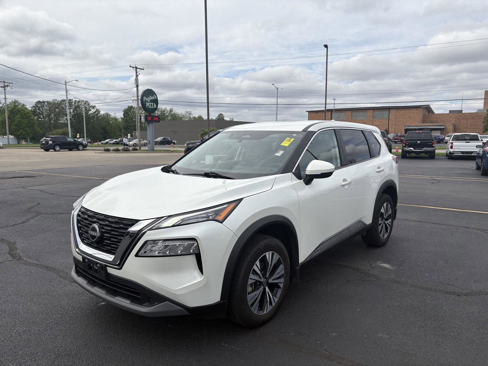 Used 2022 Nissan Rogue SV AWD/4WD image 19