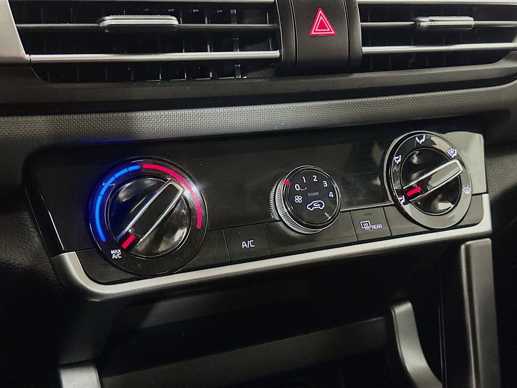 Certified 2023 Kia Seltos LX image 22