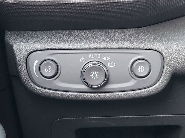 Certified 2023 Chevrolet TrailBlazer RS w/ Convenience Package image 17