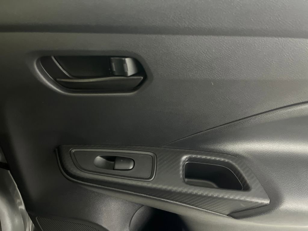 Used 2025 Nissan Versa S w/ S Plus Package image 52