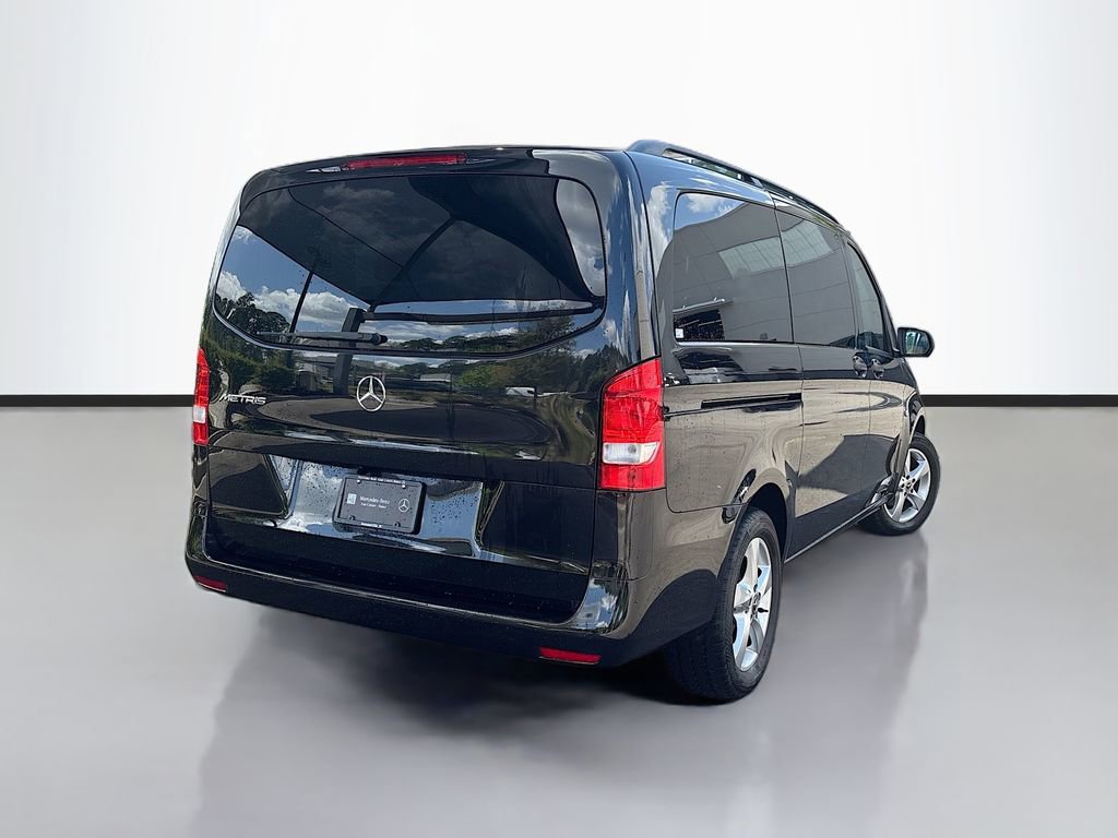 Used 2023 Mercedes-Benz Metris Passenger image 3