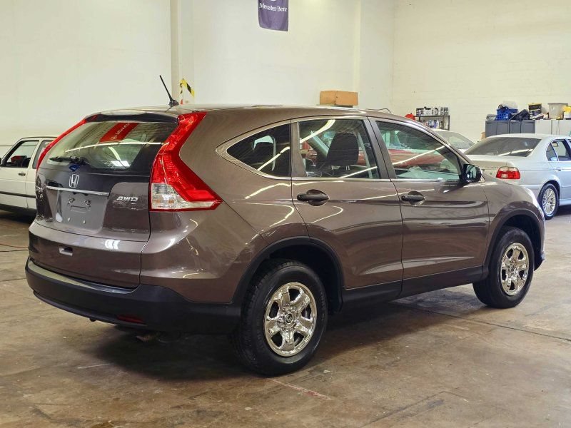 Used 2014 Honda CR-V LX image 15