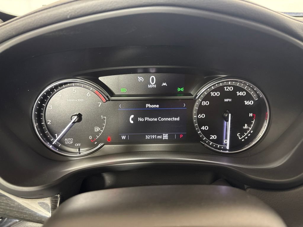 Used 2021 Cadillac XT4 Premium Luxury w/ Enhanced Visibility Package AWD/4WD image 12