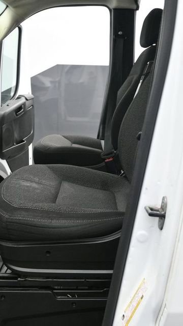 Used 2023 RAM ProMaster 2500 image 13