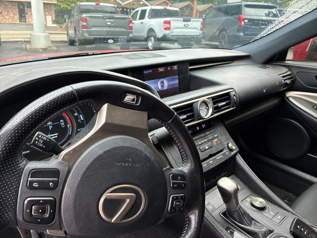 Used 2016 Lexus RC 200t RWD image 7