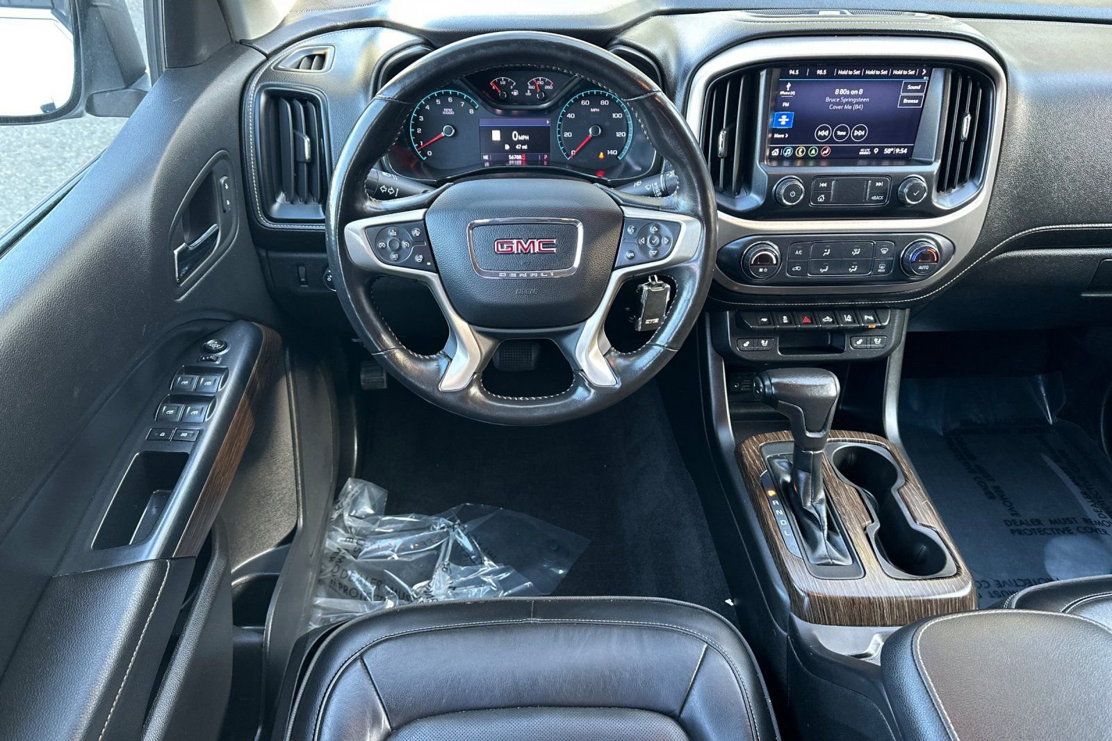 Used 2020 GMC Canyon Denali RWD image 13