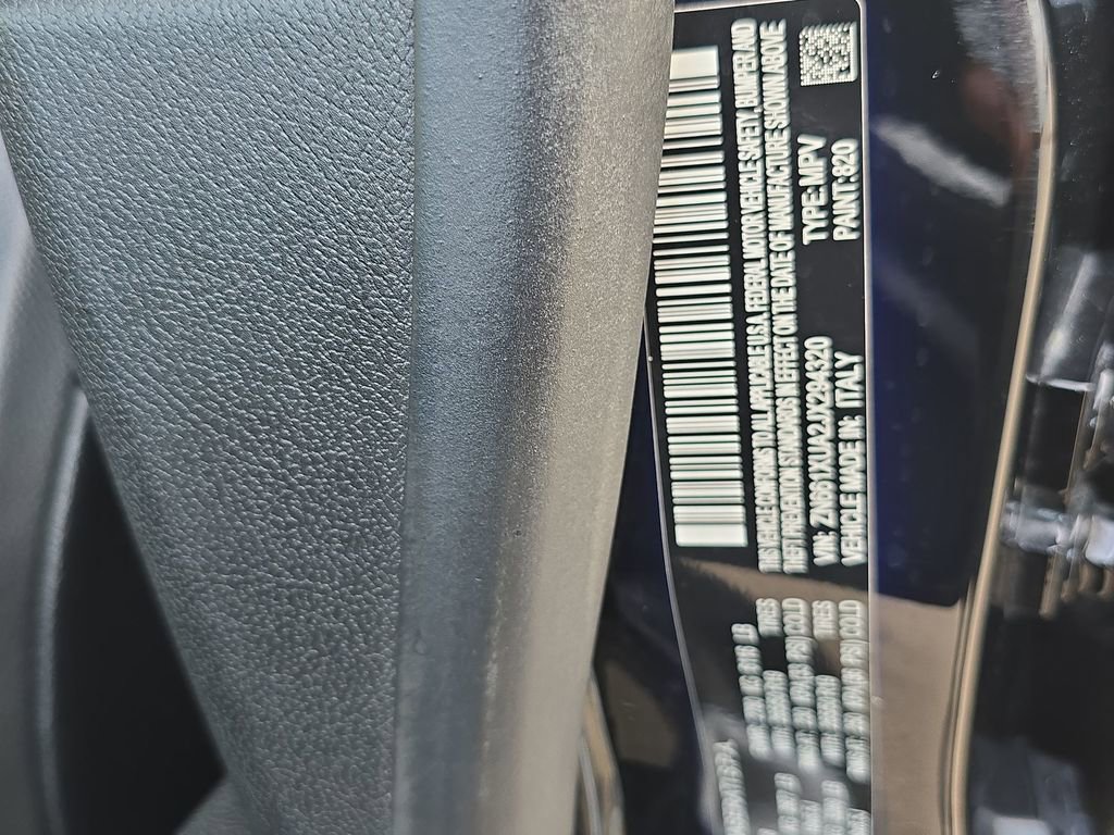 Used 2018 Maserati Levante image 39