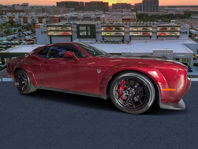 Used 2022 Dodge Challenger SRT Hellcat RWD image 1