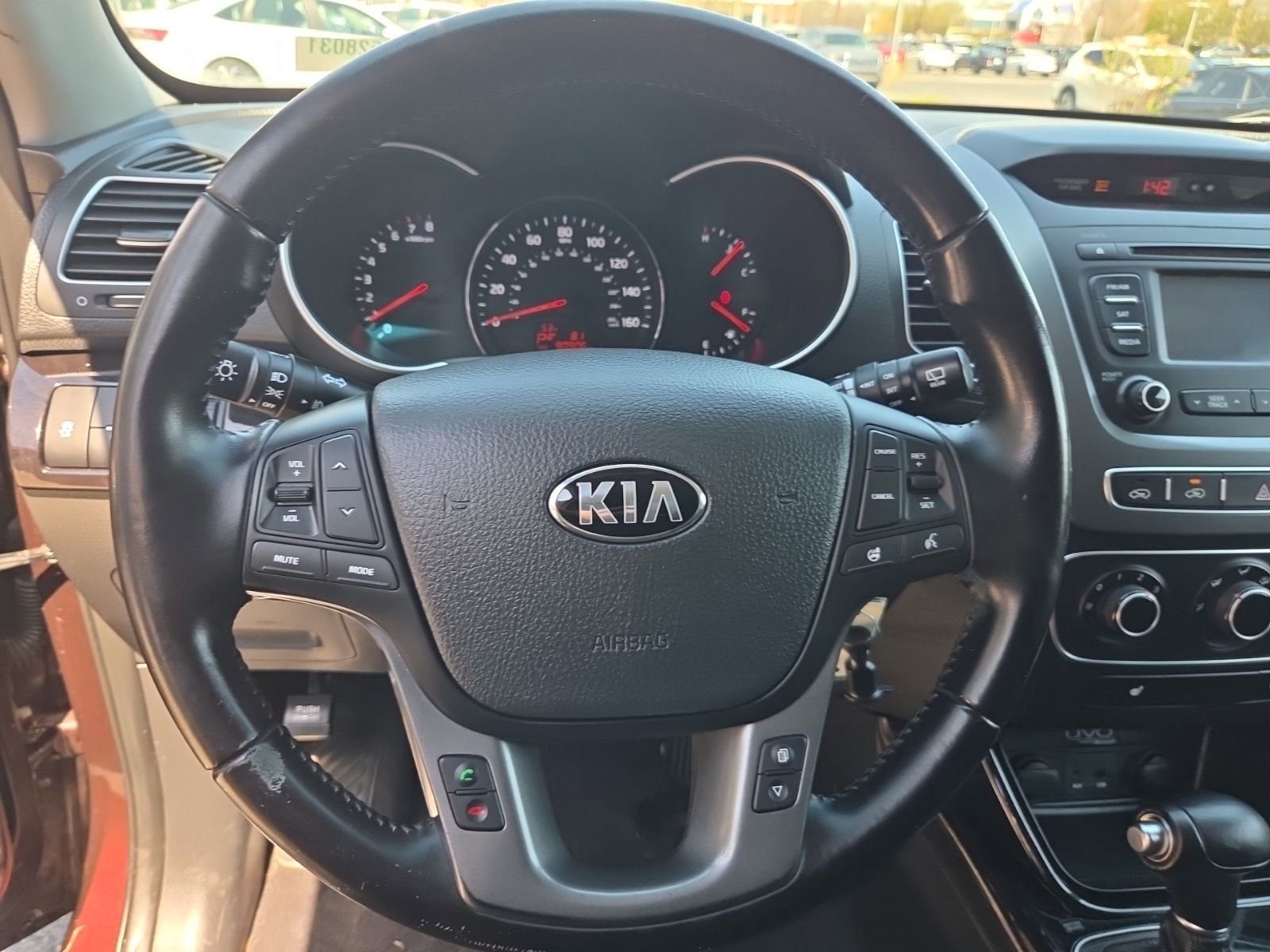 Used 2014 Kia Sorento LX image 25