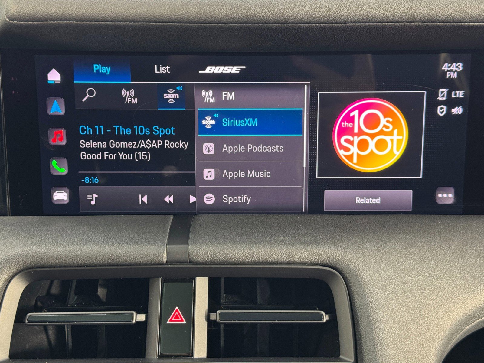 Used 2020 Porsche Taycan 4S w/ Premium Package image 25