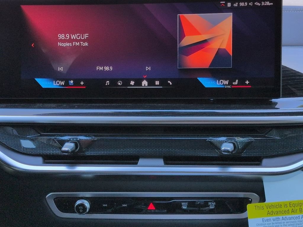 New 2026 BMW X5 xDrive40i w/ Executive Package AWD/4WD image 18
