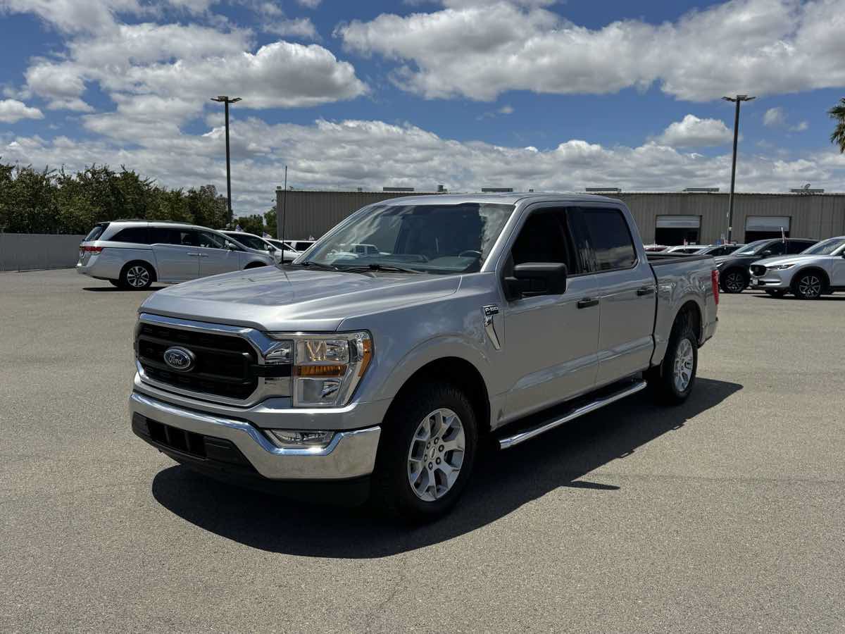 Used 2021 Ford F150 XLT w/ Equipment Group 301A Mid RWD image 5