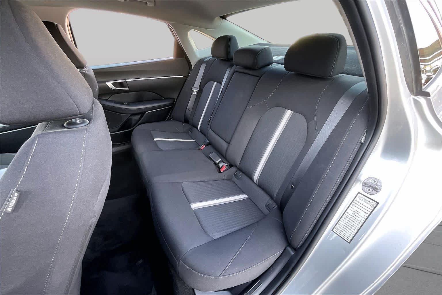 Used 2025 Hyundai Sonata SEL FWD image 17